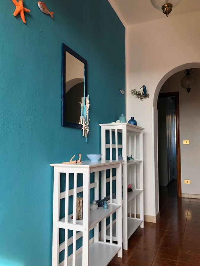 Residenza M.E.M. La Maddalena Apartment La Maddalena  Bagian luar foto