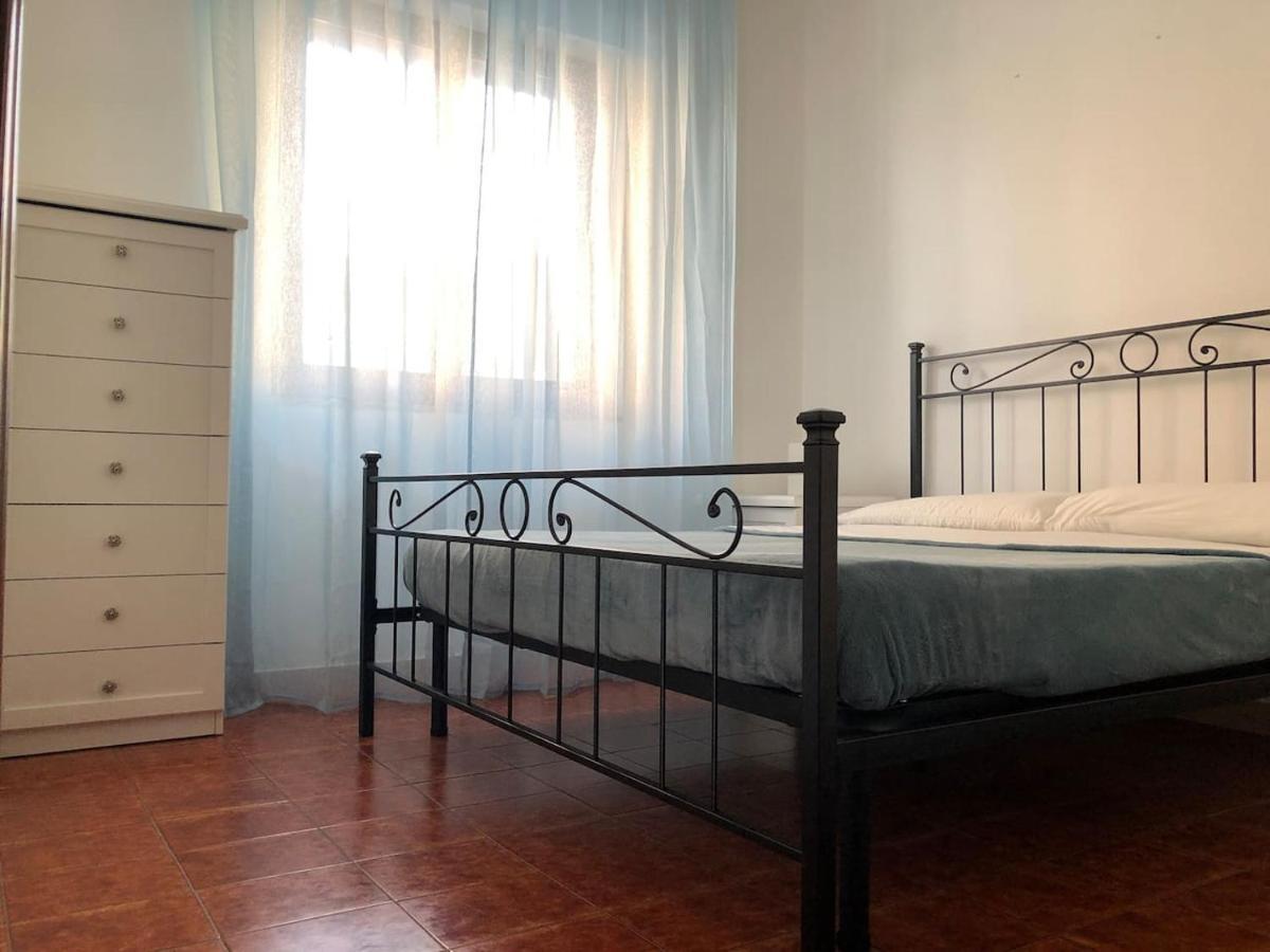 Residenza M.E.M. La Maddalena Apartment La Maddalena  Bagian luar foto